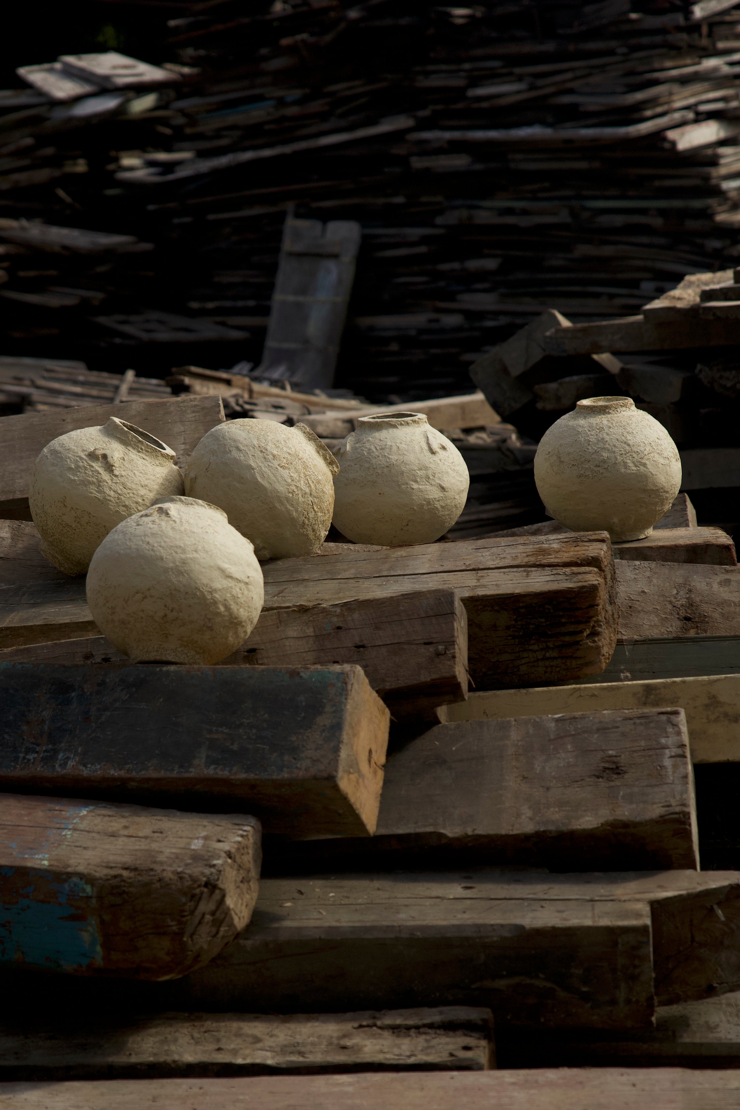 (01) SMALL POTS