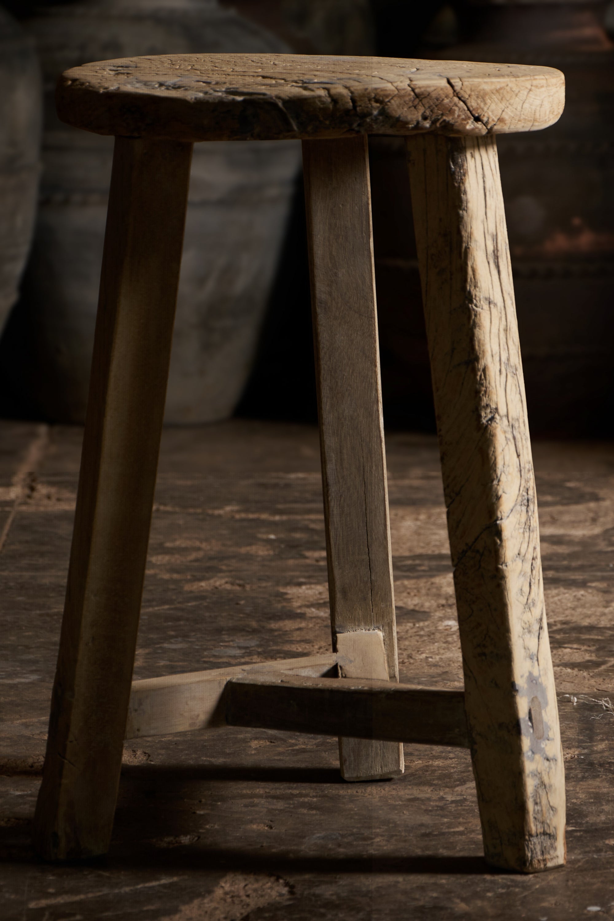 wooden stool no. 1205