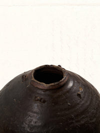 ceramic pot no. 2605