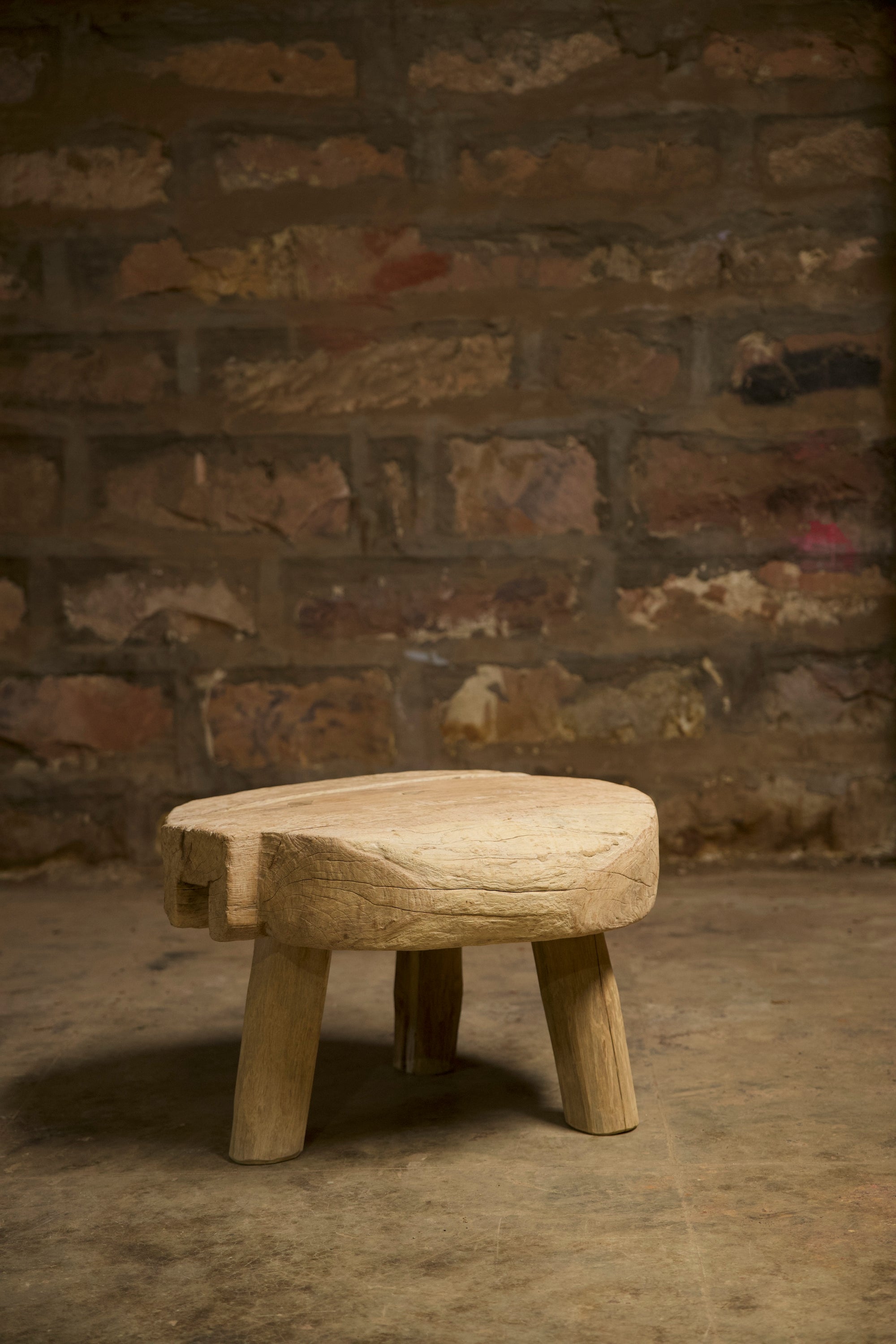 wooden side table no. 2308