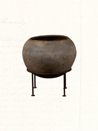 clay pot no. 3009