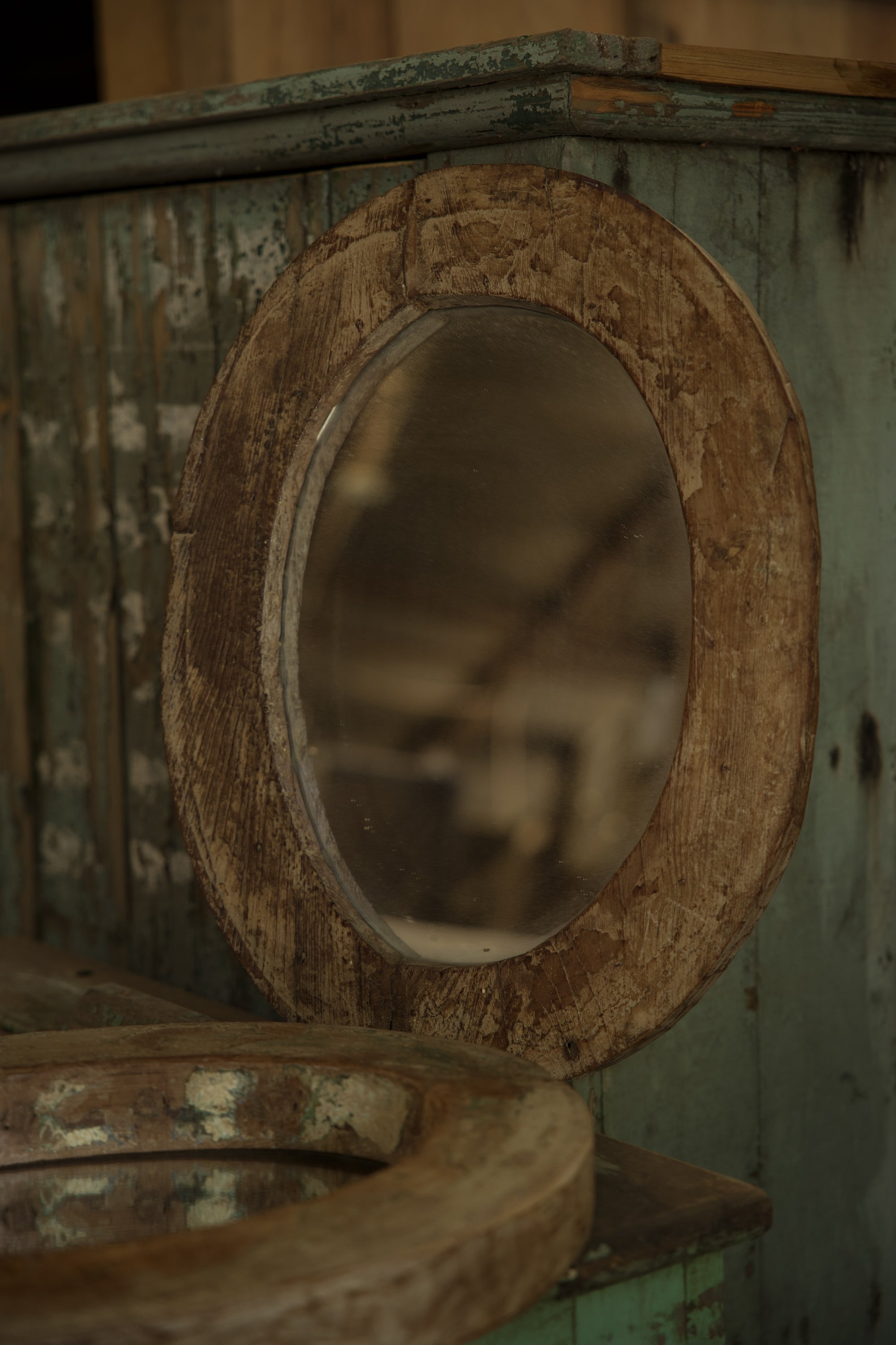wooden mirror no. 1403