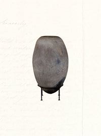 large clay pot no. 2604 with iron stand