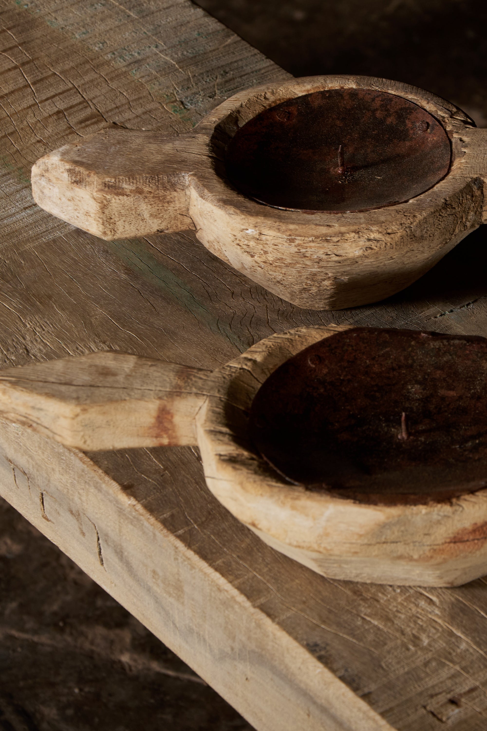 wooden candle stand no. 0506