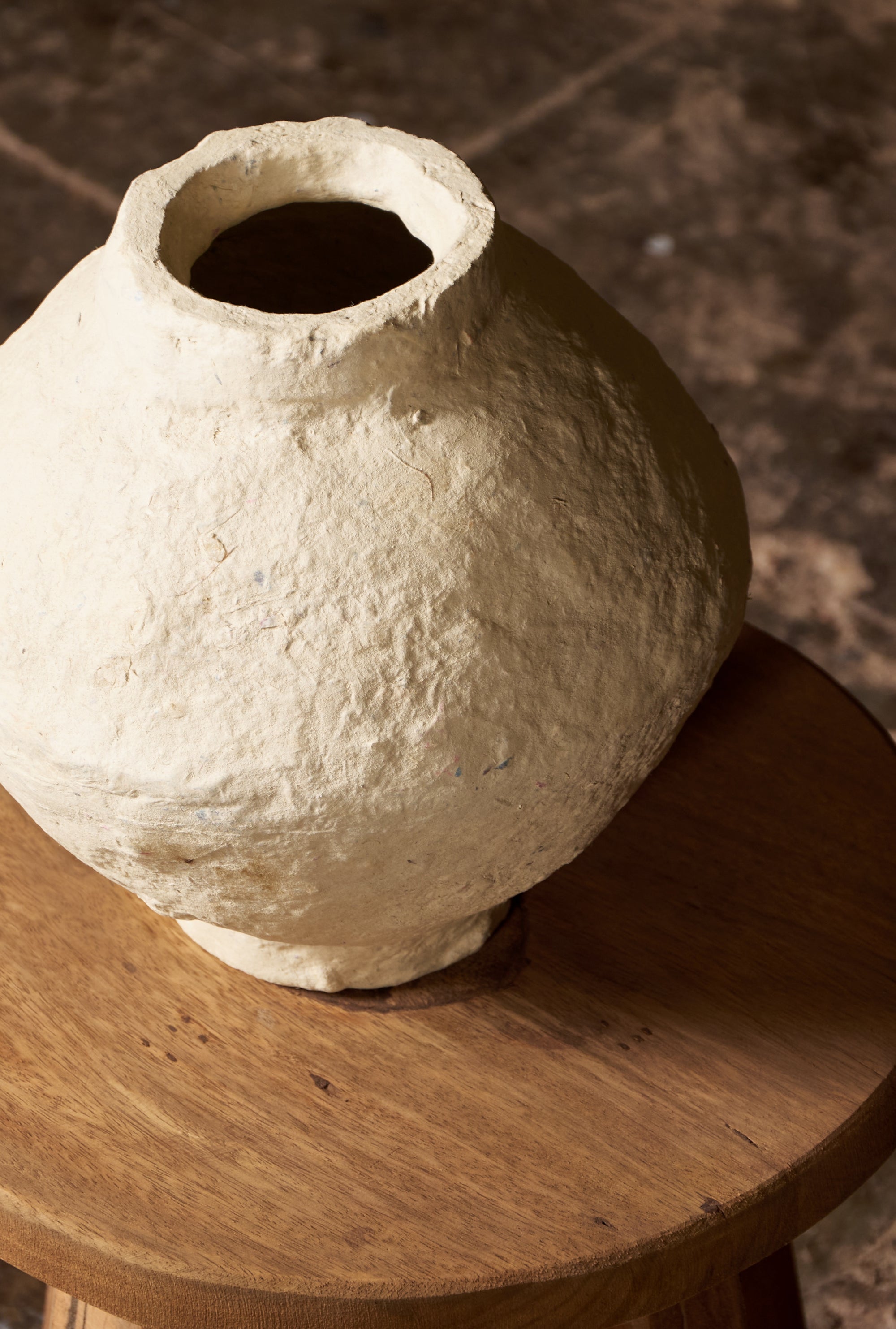 paper mache pot no. 2801
