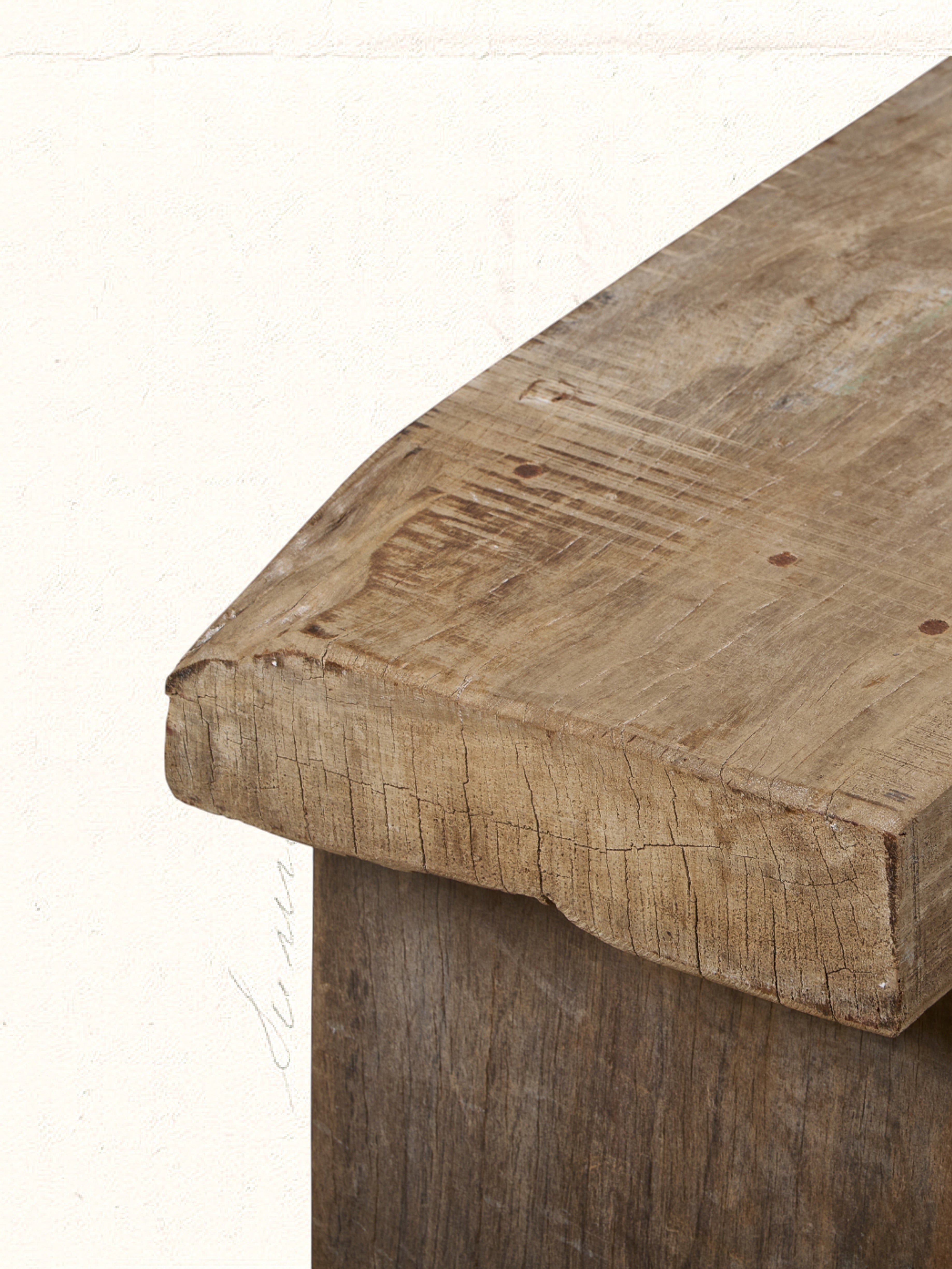wooden bench no. 2704