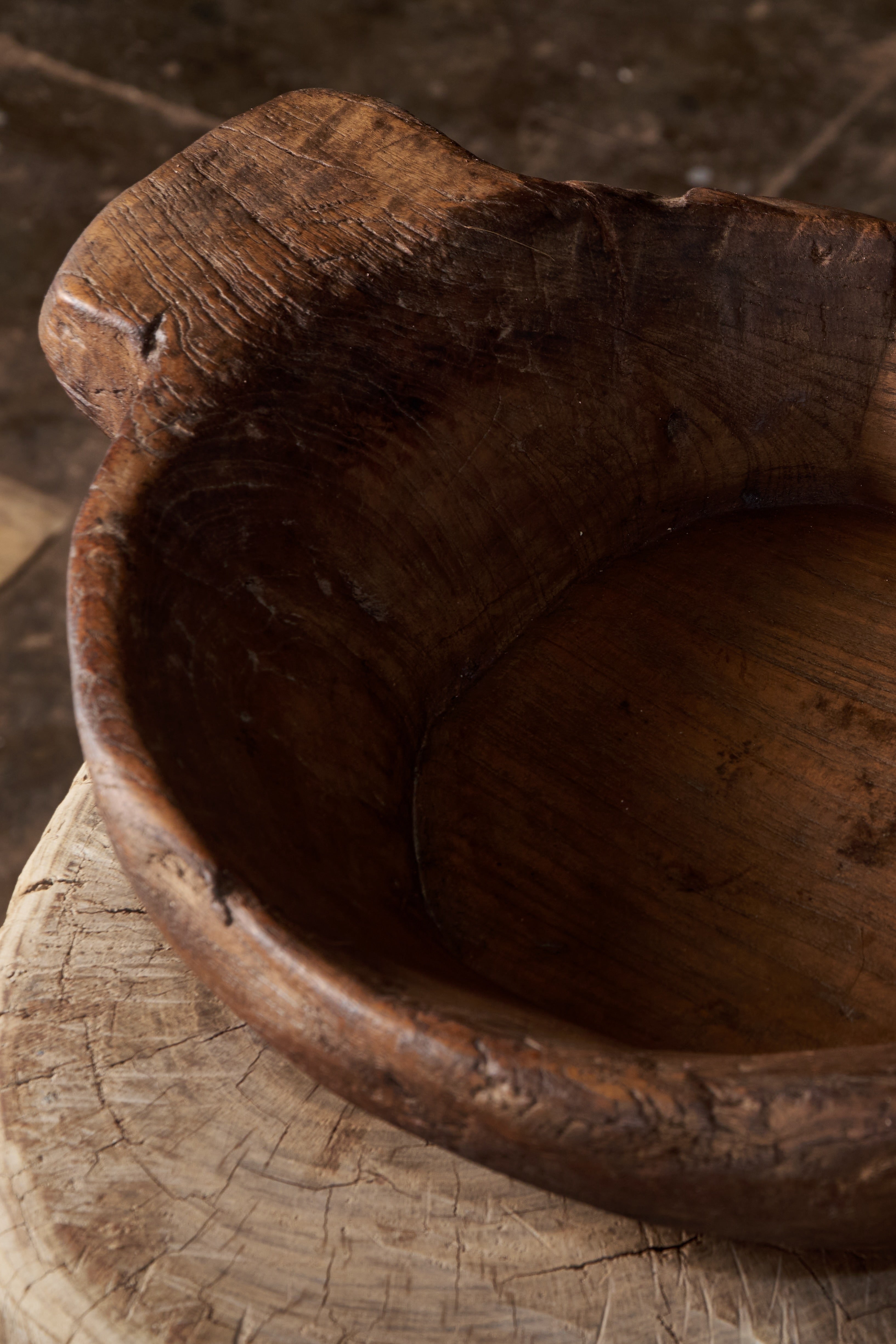 wooden tray no. 1011