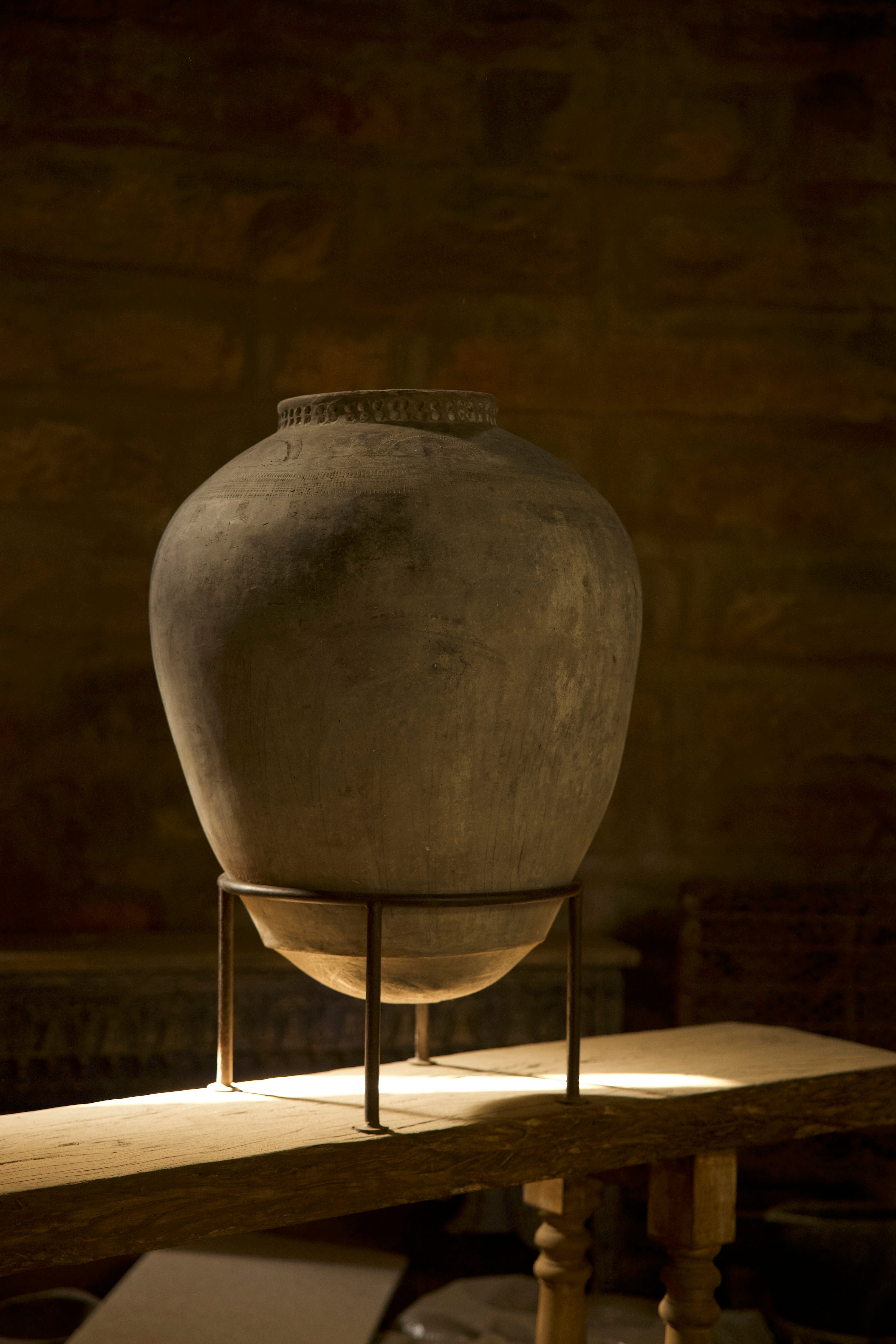 large clay pot no. 1707