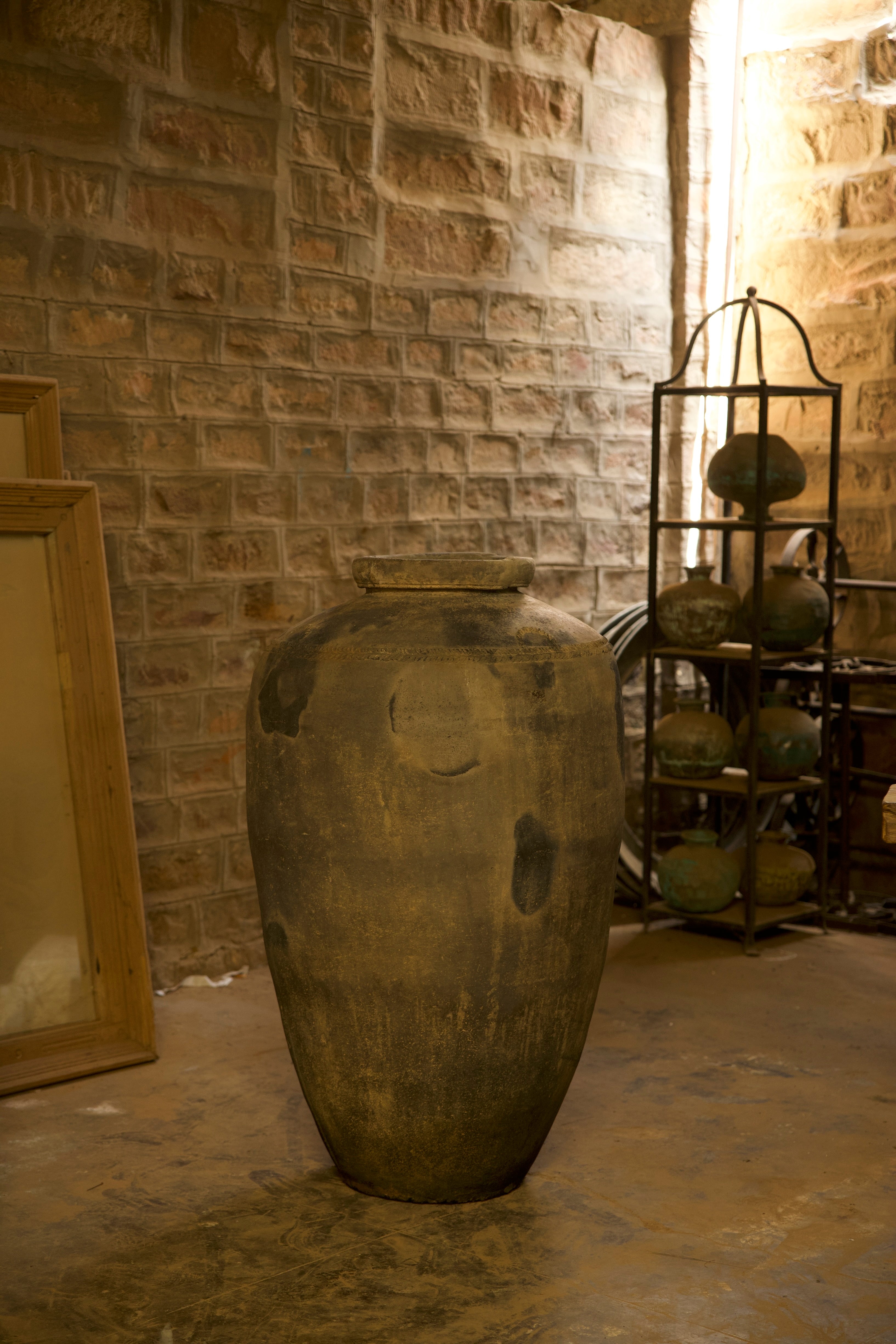large clay pot no. 1510