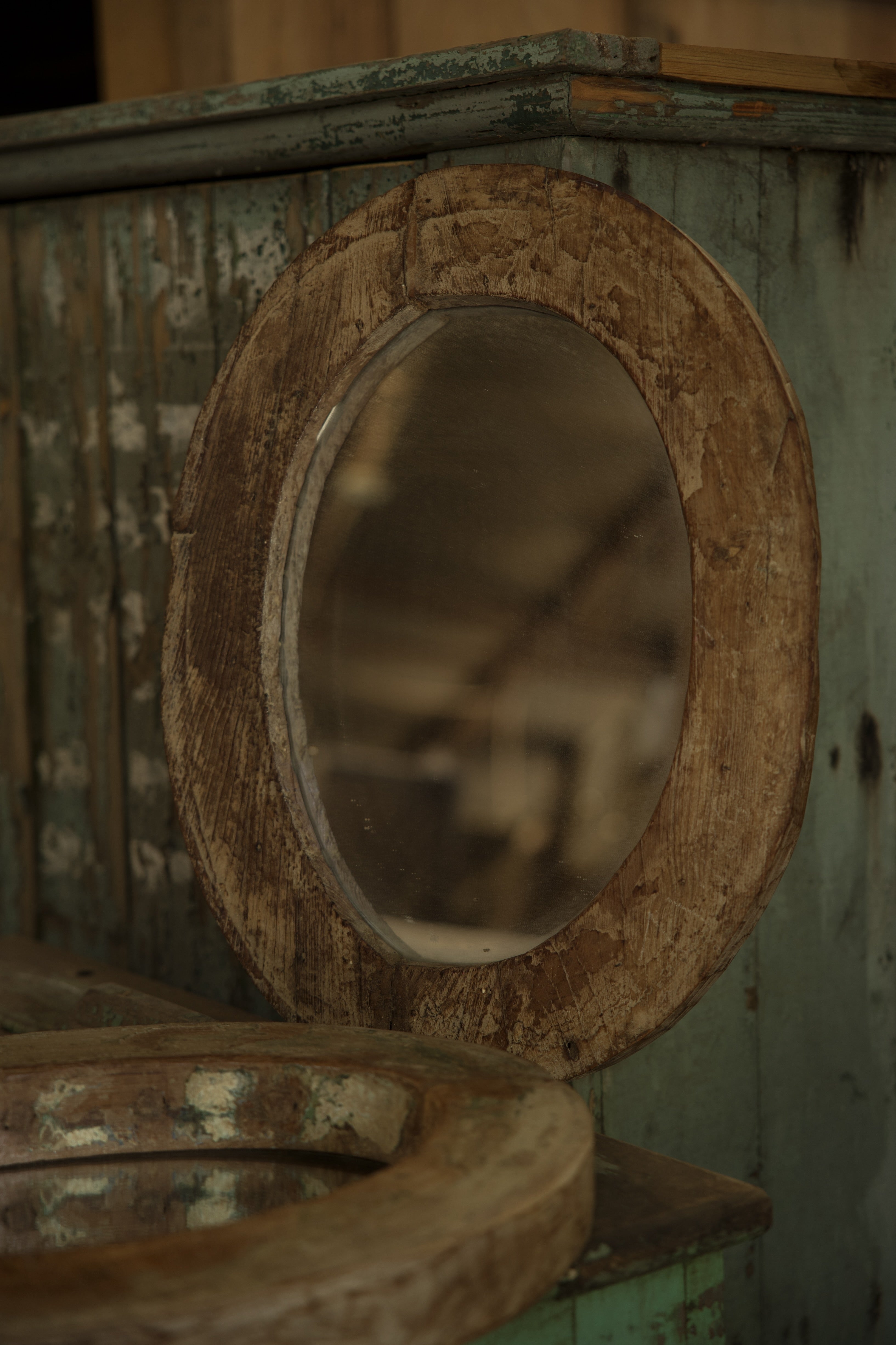 wooden mirror no. 1403