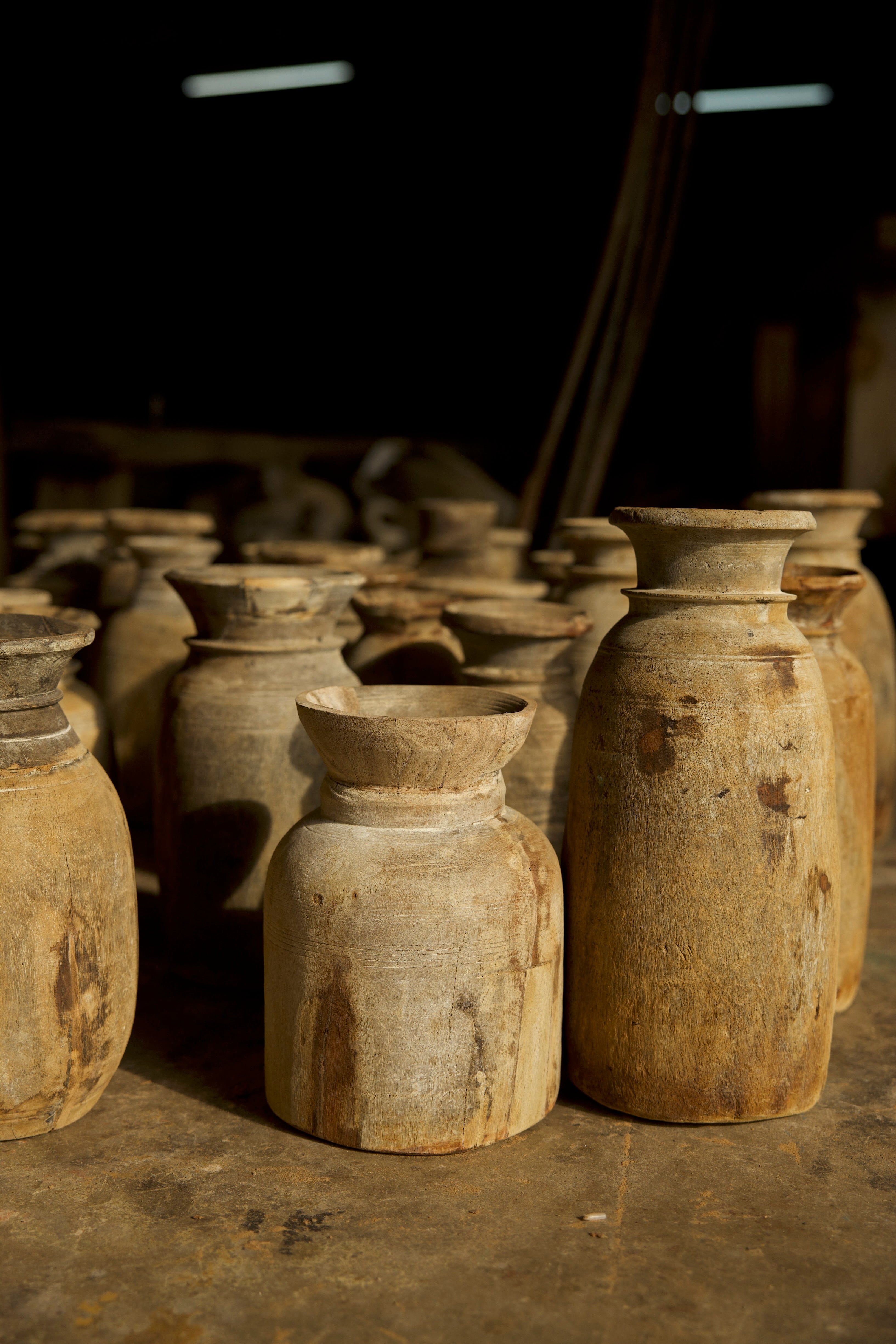 wooden pot no. 2105
